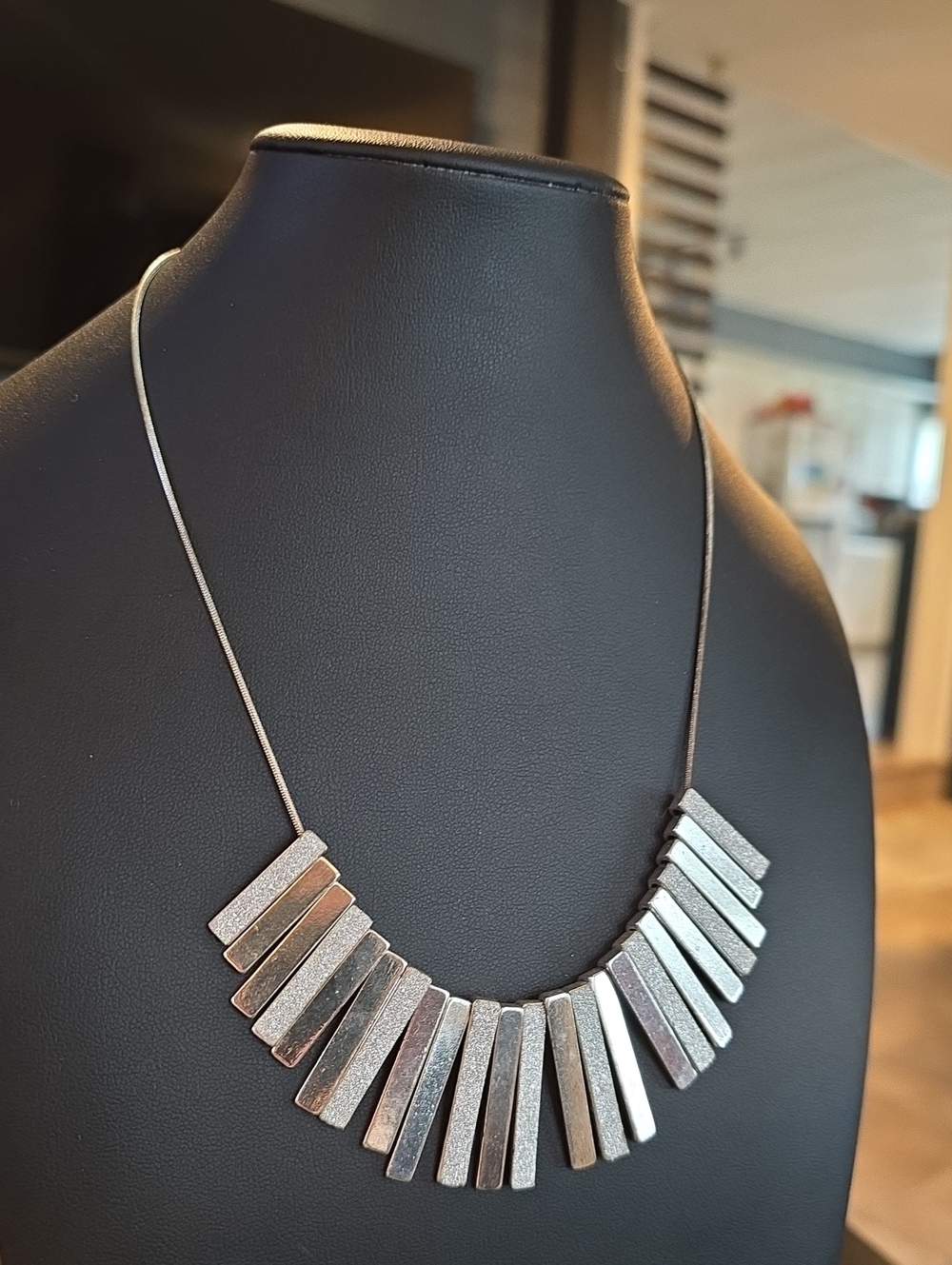 Elegant Silver-Tone Statement Bar Necklace - Women Jewelry
